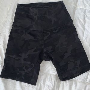 Lululemon biker shorts